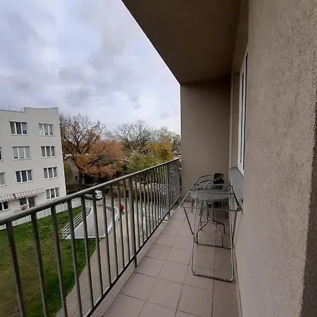 квартира с балконом. Free Parking. *