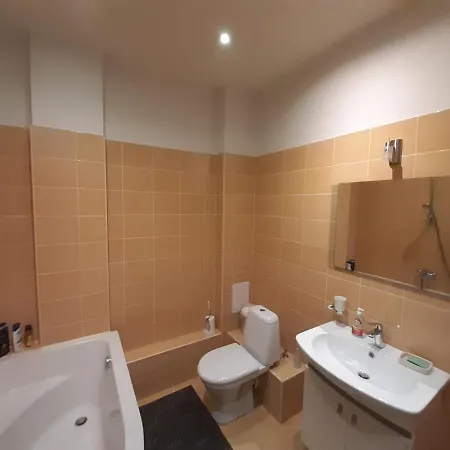 Apartamento квартира с балконом. Free Parking. Riga